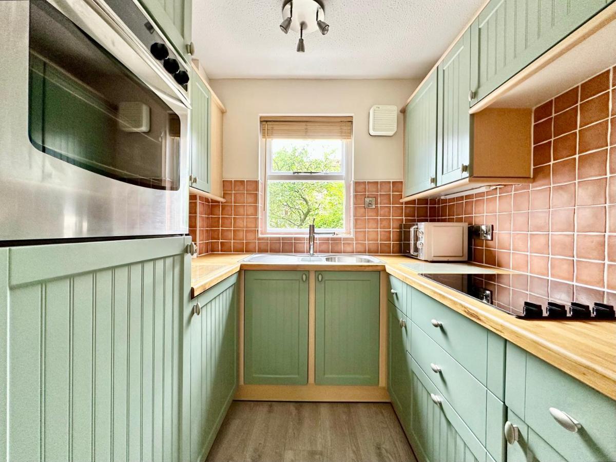 Cherry Blossom Cottage 요크 외부 사진