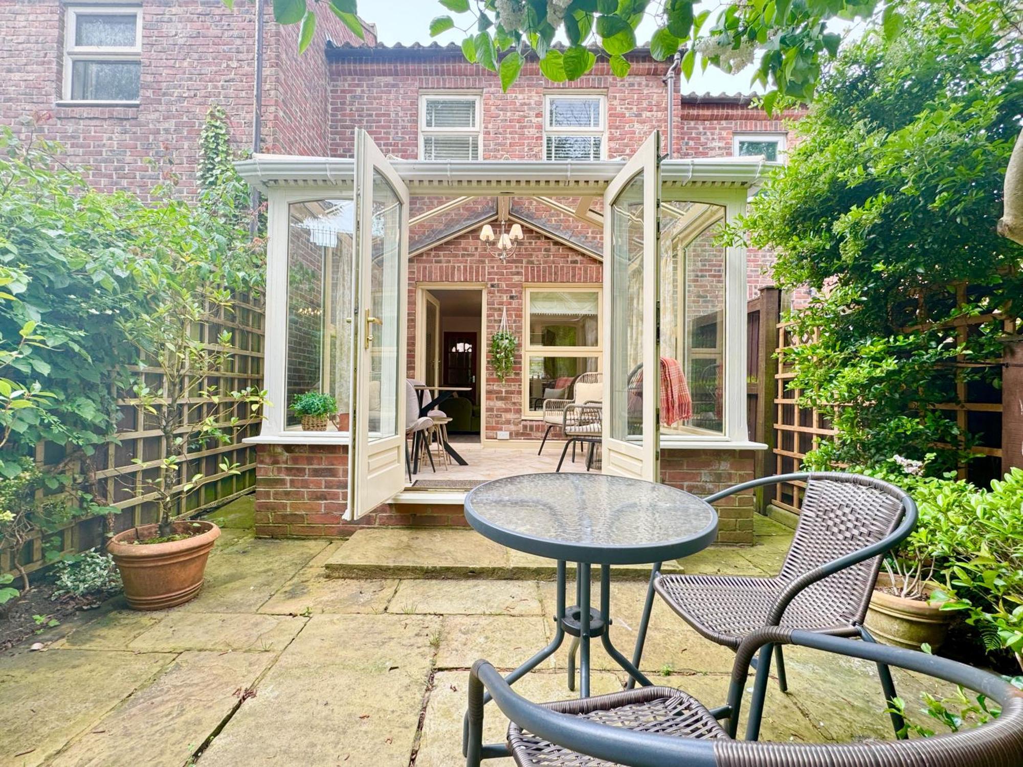 Cherry Blossom Cottage 요크 외부 사진